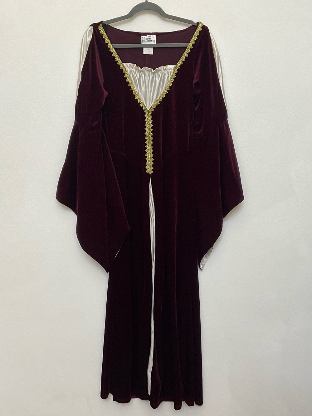 California Costume Collections Regal Princess Maroon Velvet Size Large Ren Fair